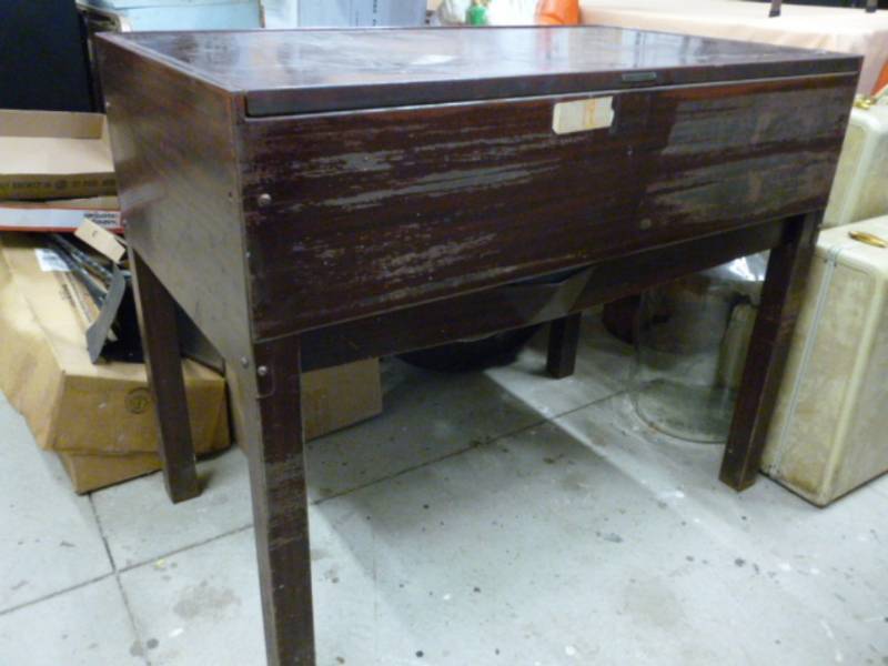lot 6 image: Vintage Index Card Cabinet