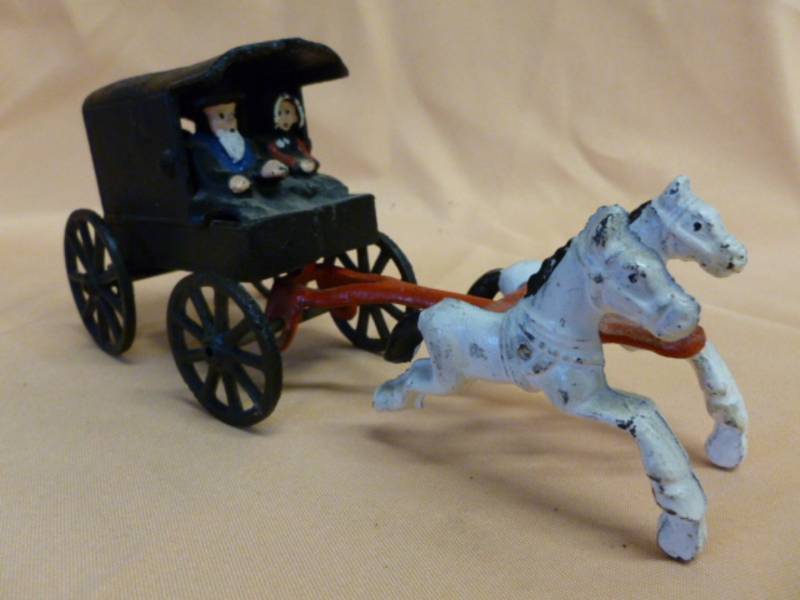 lot 50 image: Collectible