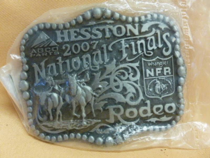 lot 55 image: Collectible Belt Buckle