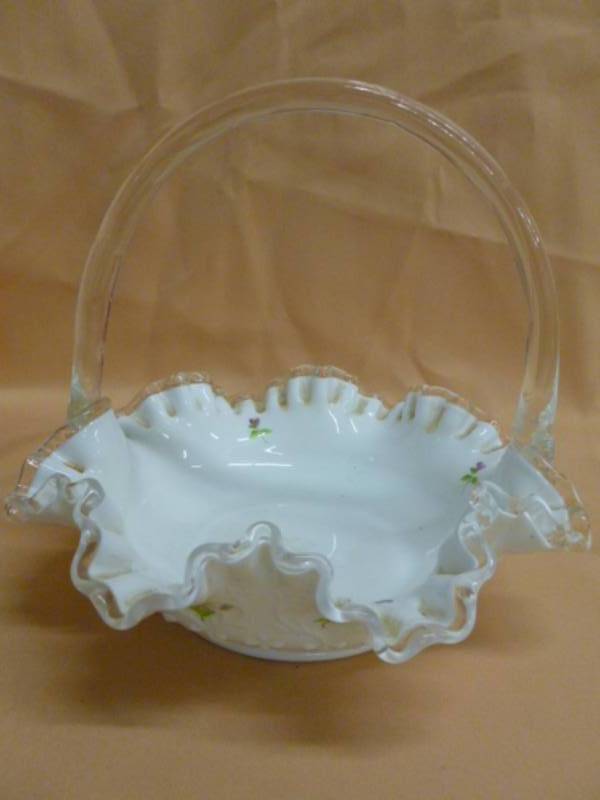 lot 66 image: Vintage Fenton