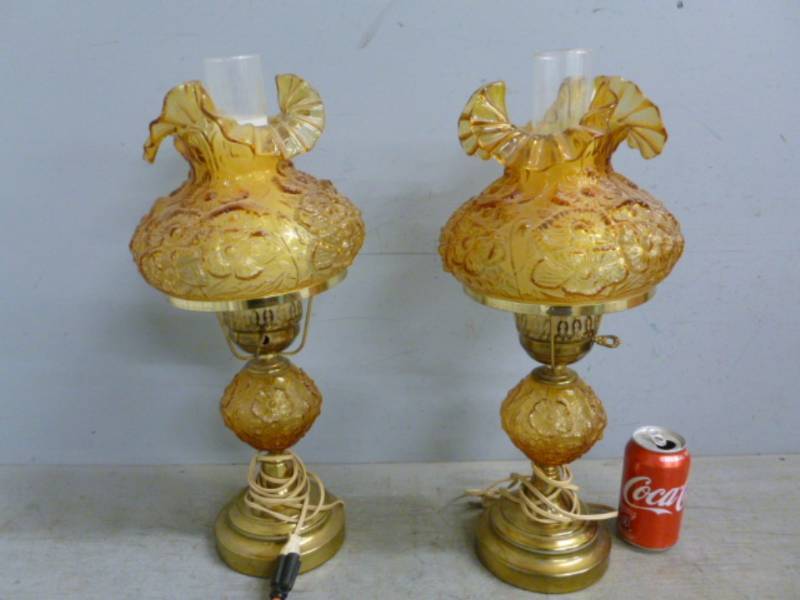lot 81 image: Vintage Lamps