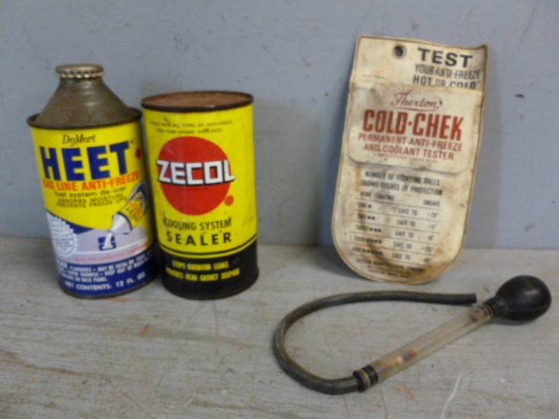 lot 118 image: Vintage Metal Containers