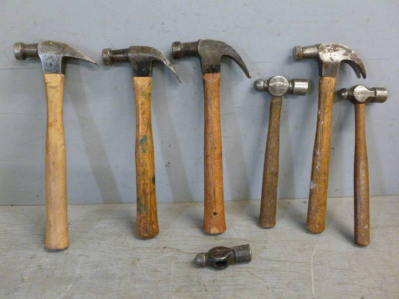 lot 125 image: Tools