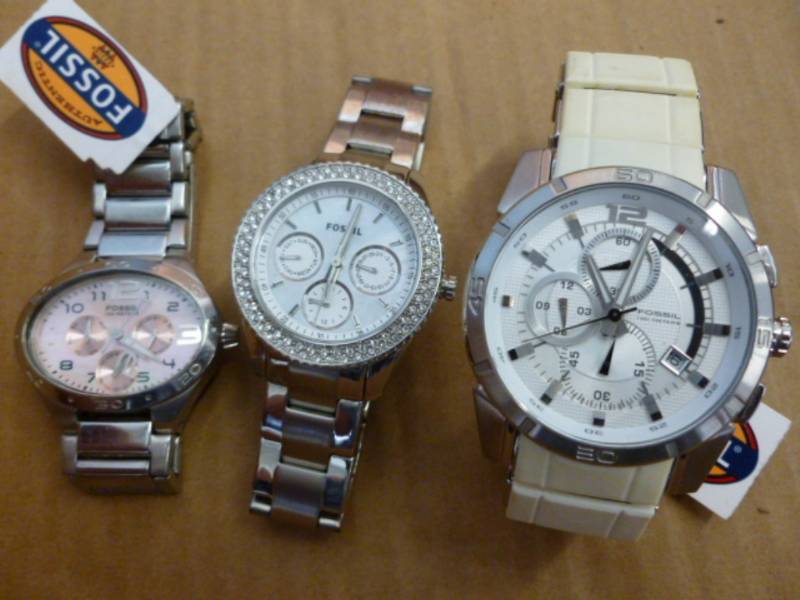 lot 177 image: Fossil Watches