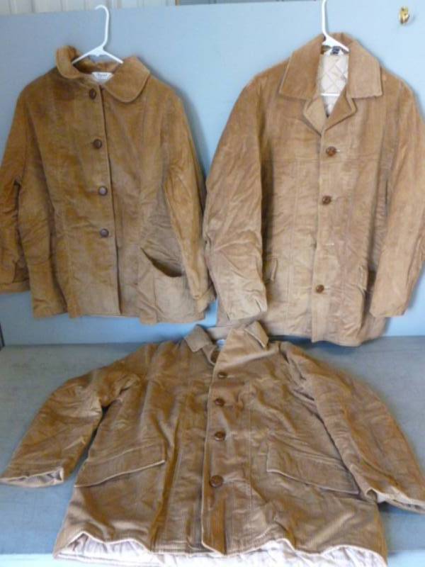 lot 225 image: New Vintage Fingerhut Jackets