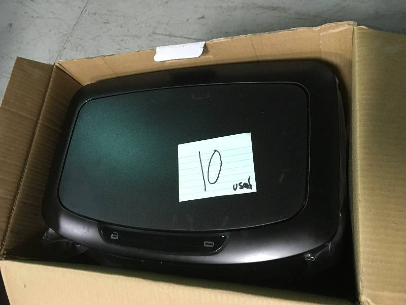 lot 10 image: Motion Sensor Trash Can used in good condition