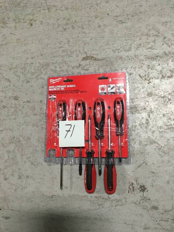 lot 71 image: Milwaukee 48-22-2718 Screwdriver Set 6 piece only