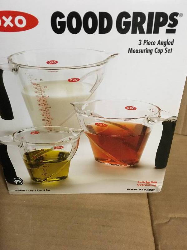 lot 39 image: oxo good grips 3-piece angled measuring cup set not used