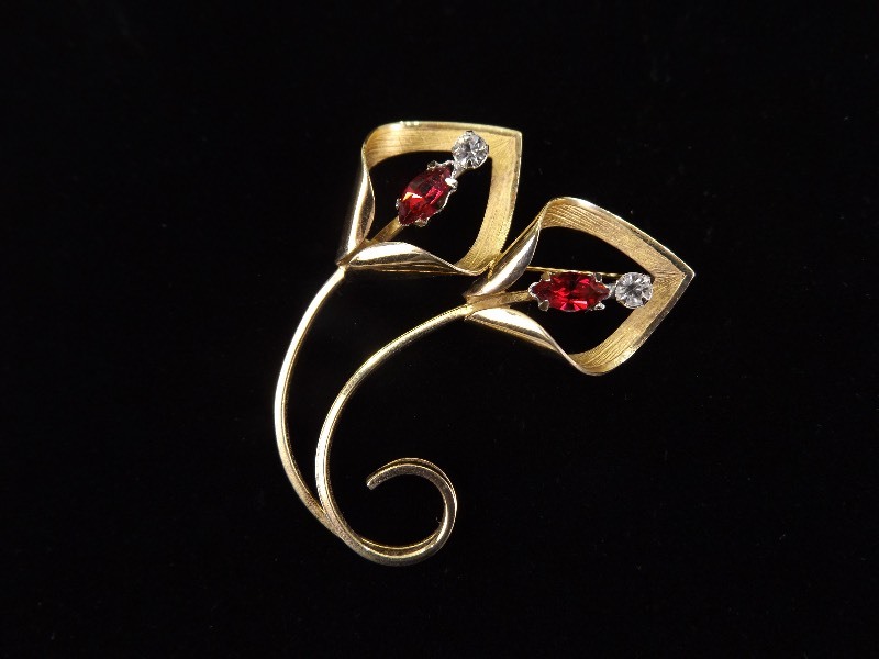 NEW .925 Sterling Silver Pink Sapphire Vermeil Brooch