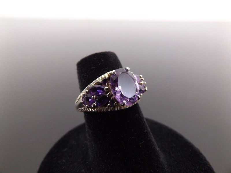 .925 Sterling Silver Amethyst Crystal Ring Size 5