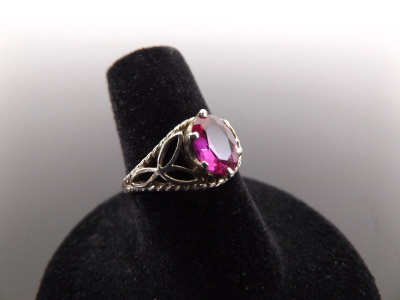 .925 Sterling Silver Pink Sapphire Crystal Ring Size 6