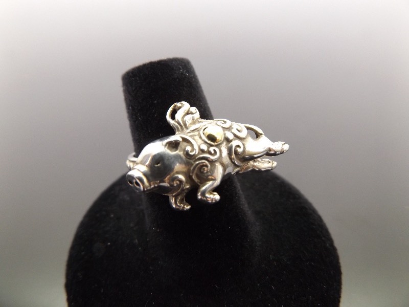 18k Accented .925 Sterling Silver Flying Pig Ring Size 6