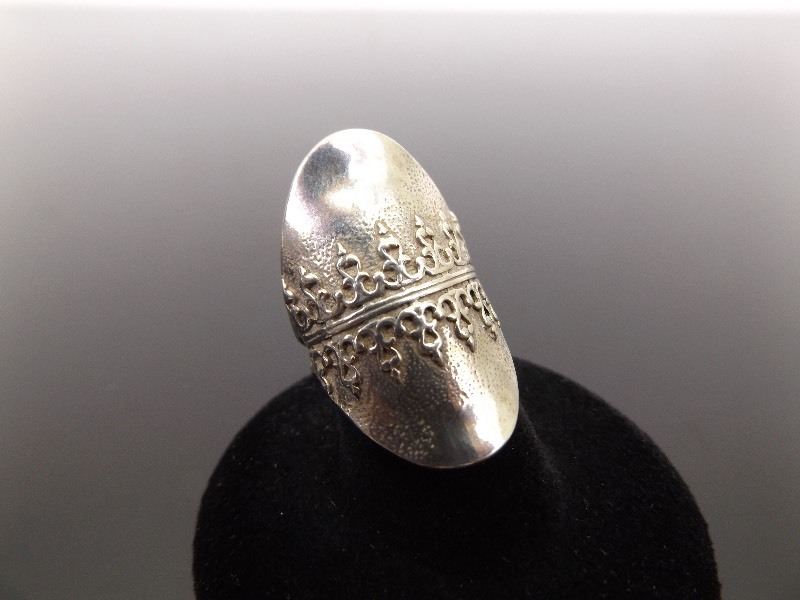 .925 Sterling Silver Royal Infinity Shield Ring Size 5.5