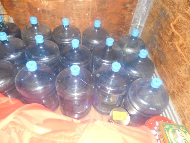 lot 9 image: LOT OF 20--FIVE GALLON WATER BOTTLES
