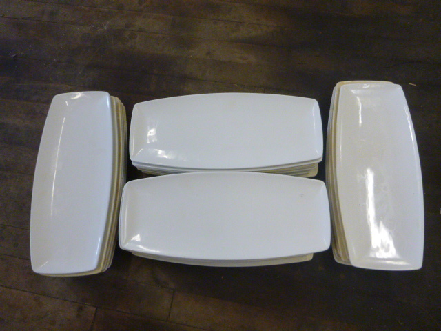 31 Serving Dishes