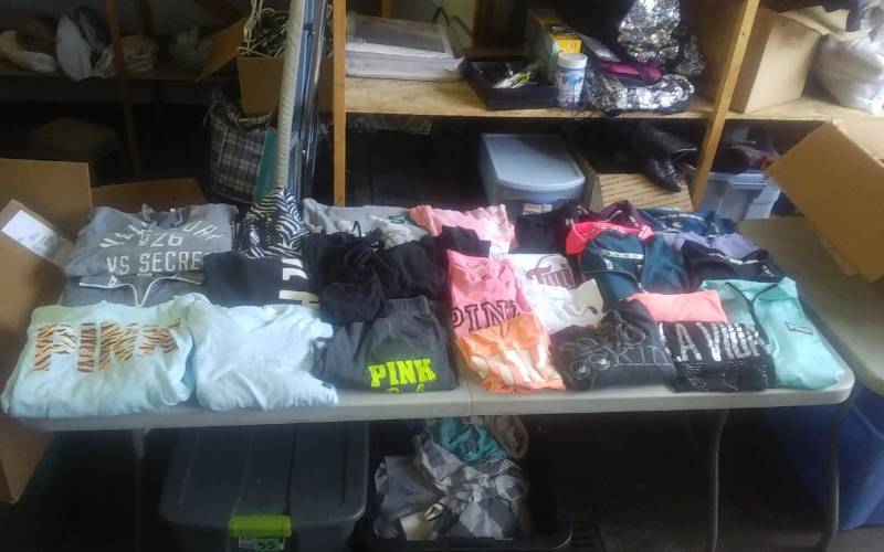 Large Lot Of Victorias SecretPink Apparel SM (25 Pieces)