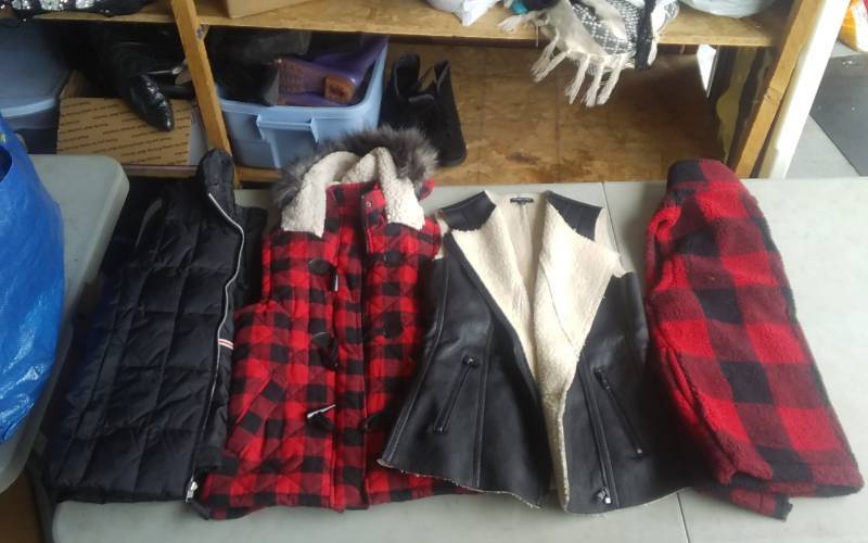 Vests SM