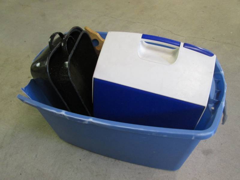 lot 17 image: Tote Full of Misc See Photos  WHB...