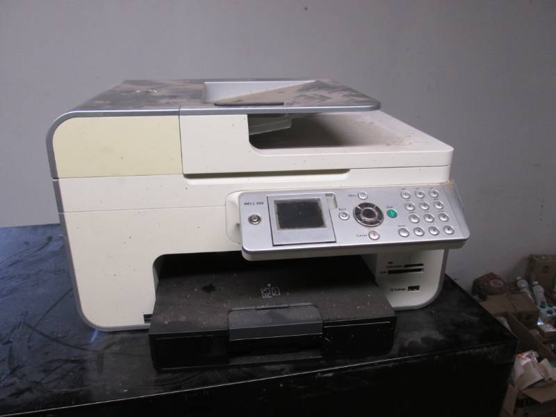 lot 43 image: Dell 968 All-In-One Printer No powe...