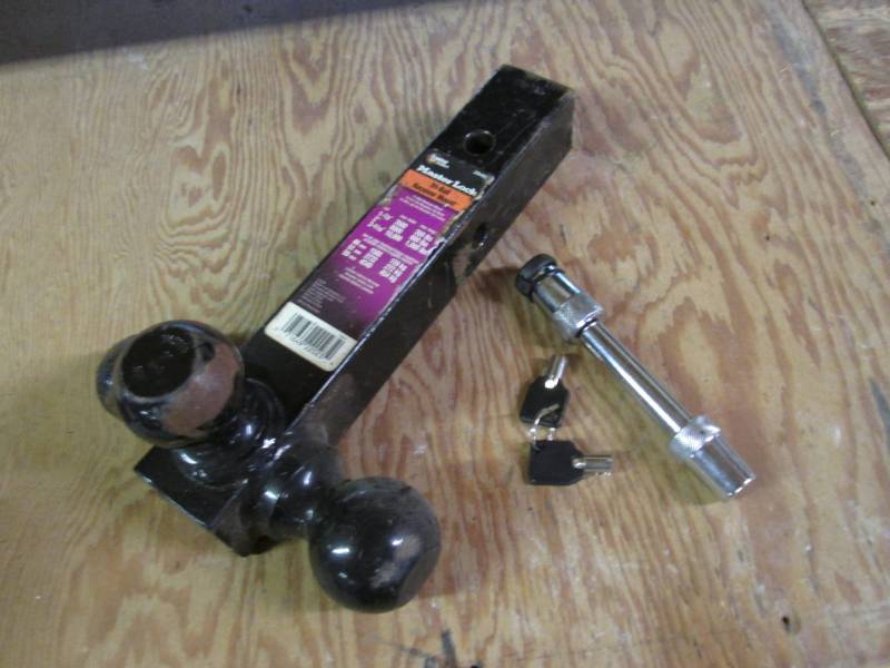 lot 82 image: Master Lock Tri-Ball Receiver Mount...