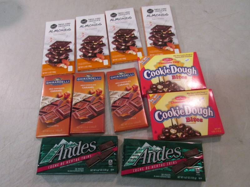 lot 211 image: Lot of Assorted Candies...