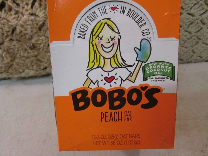 lot 217 image: Box of 12 Bobos Peach Oat Bars Bes...