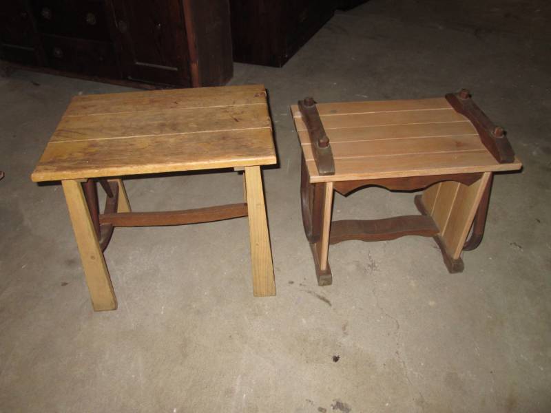 lot 221 image: Lot of 2 Wood End Tables...