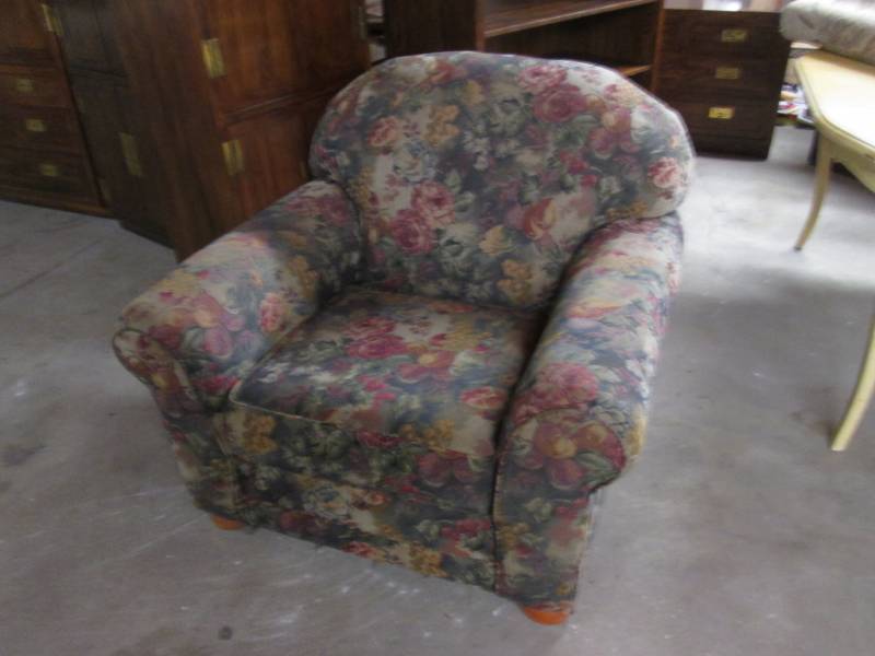 lot 226 image: Floral Design Chair...