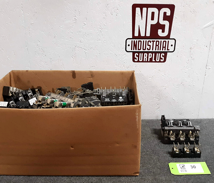 lot 30 image: (21) Allen Bradley 30A 600V Disconnect Assemblies