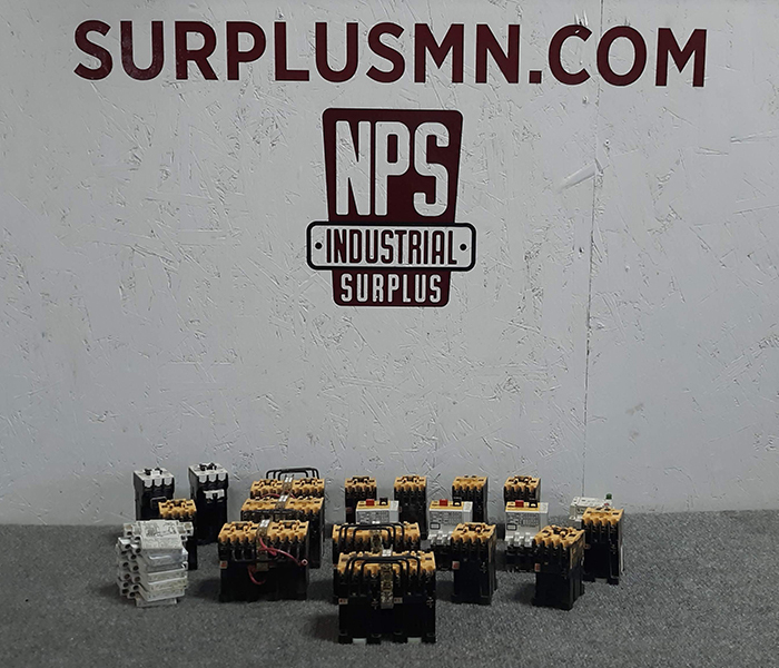 lot 71 image: Allen Bradley Motor Contactors & Reversing Contactors