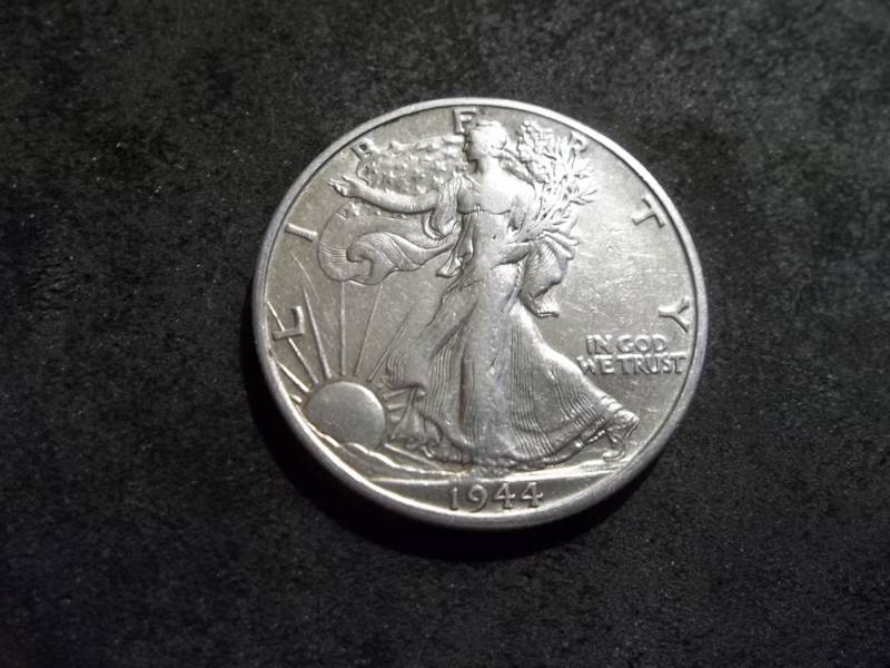 1944 D Walker Half Dollar