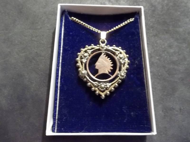 Gold Tone Necklace With Indian Head Indian Centered With Case