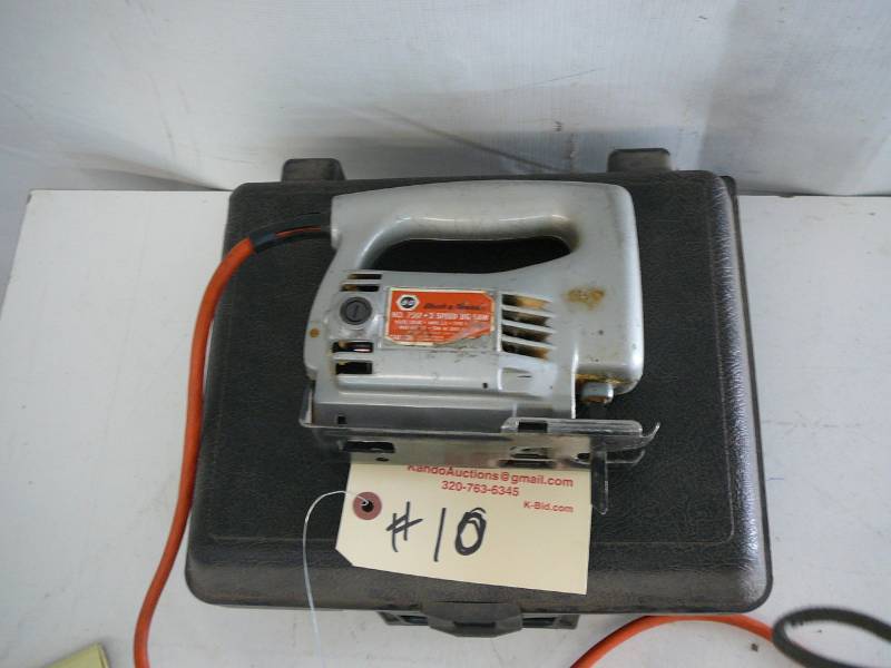 lot 10 image: Black & Decker Jigsaw With Case