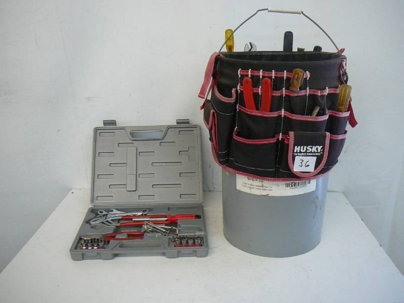 lot 36 image: Husky Bucket Tool Holder With Bucket & Tools