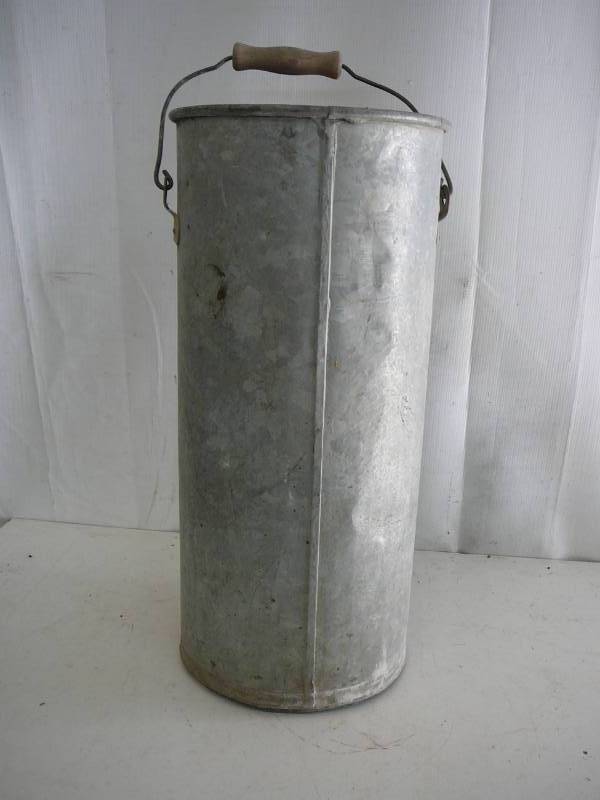 lot 80 image: Vintage Galvanized Milk Bucket