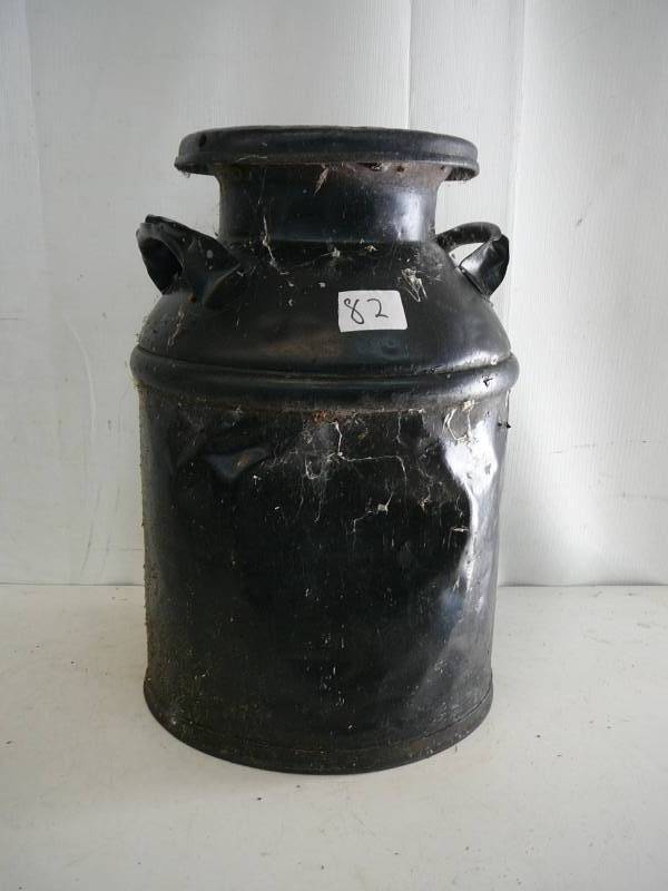 lot 82 image: Vintage Cream Can