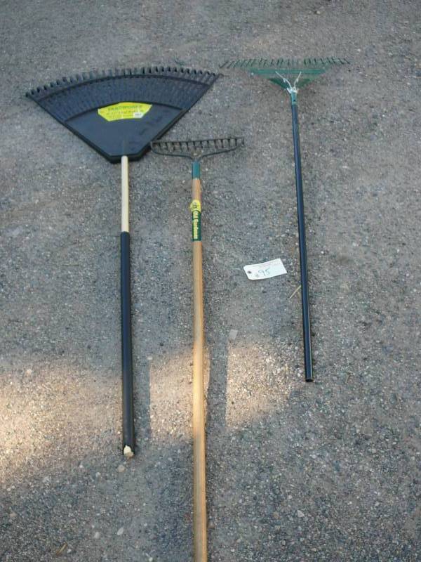lot 95 image: Lot Of Rakes