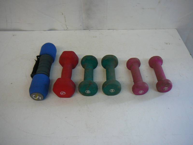 lot 125 image: Lot Of Hand Weights