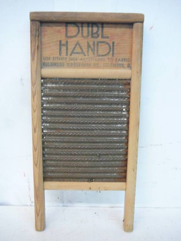 lot 152 image: Antique DUBL HANDI Washboard