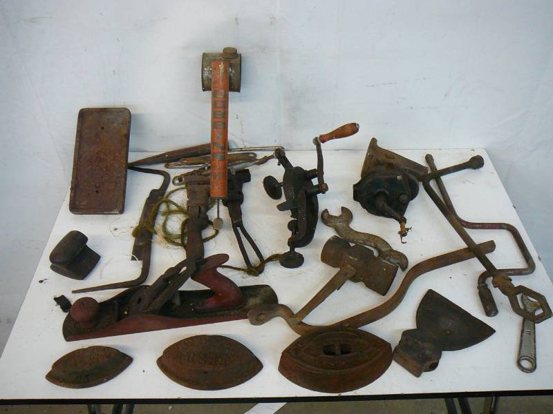 lot 191 image: Vintage Tools
