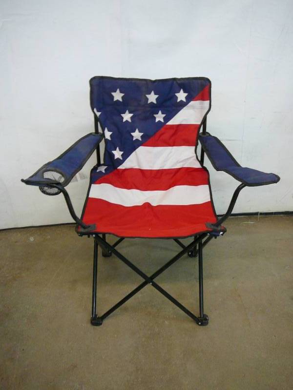 lot 214 image: Bag Chair Stars & Stripes Design