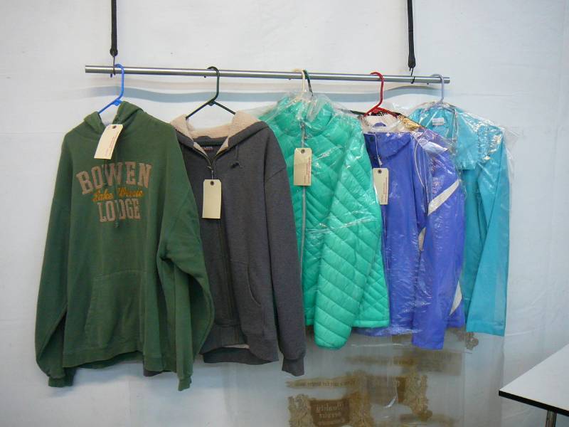 lot 236 image: Lot Of Womens Jackets & Sweatshirts