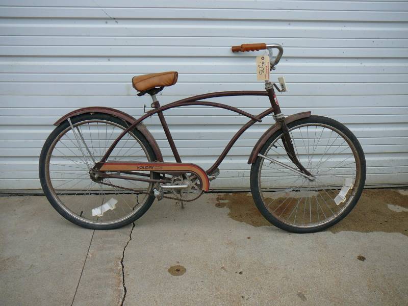 lot 273 image: Vintage Holiday Middle Weight Bike