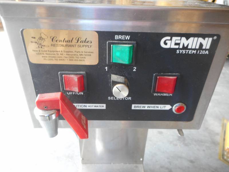 lot 19 image: Gemini Coffee Maker