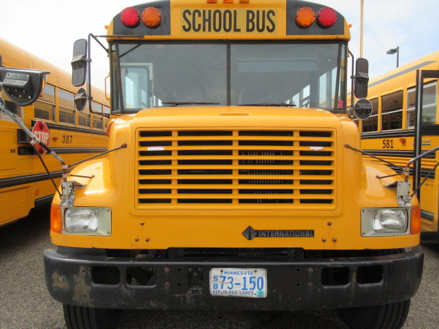 lot 379 image: INTERNATIONAL SCHOOL BUS HANDICAP ACCESSIBLE WITH LIFT