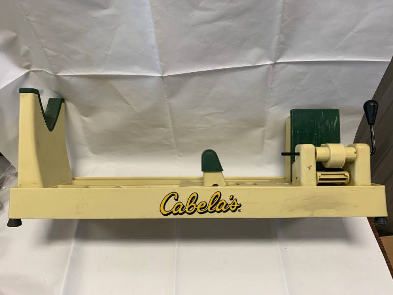 lot 42 image: Cabelas Bench Top Reloading Table Top Tool
