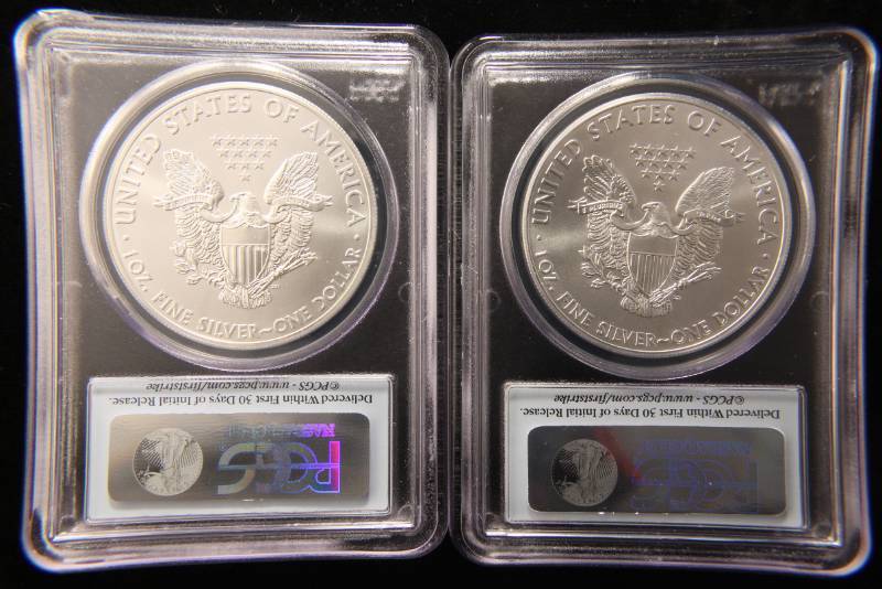 lot 11 image: 2 CERTIFIED AMERICAN SILVER EAGLES 2012 2012(W) MS70 PCGS