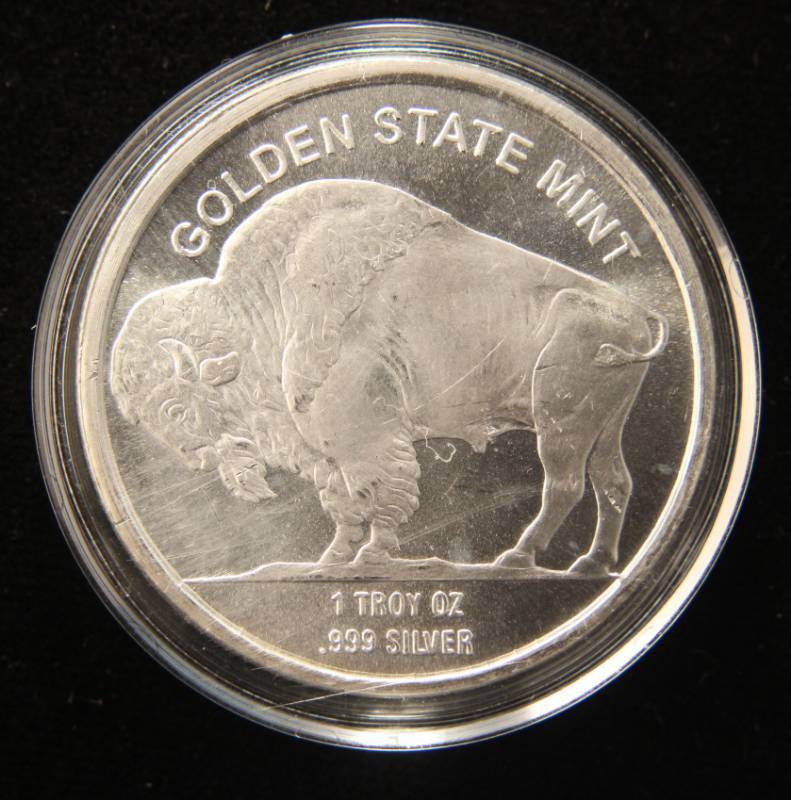 lot 23 image: 1 TROY OZ. .999 FINE SILVER INDIAN BUFFALO DESIGN IN AIRTITE