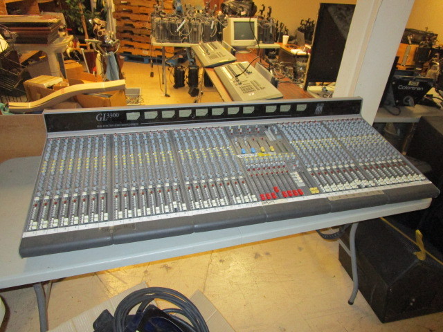 lot 470 image: ALLEN & HEATH SOUNDBOARD
