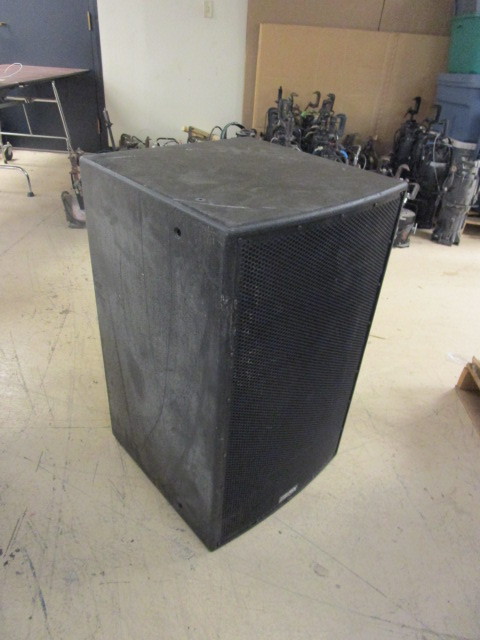 lot 471 image: EAW SUBWOOFER